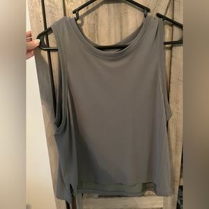 Lululemon train to be tank